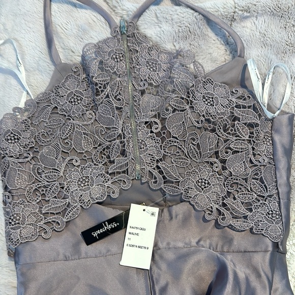Speechless Juniors Mauve Lavender Silver Crochet Lace Back Satin Gown Dress 11 - Picture 5 of 9